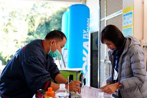 BIB: 
                            <button type="button" onclick="openModal(19372720)" class="btn btn-primary btn-sm float-right btn-popup" data-toggle="modal" data-target=".modal-high-quality">
                        <i class="fas fa-shopping-cart"></i> Add to Cart
                    </button>
                                            <button type="button" onclick="isThisMe(19372720, true)" class="btn btn-success btn-sm float-right btn-popup btn-isme hidden" data-toggle="tooltip" data-placement="bottom" title="นี่คือรูปของคุณใช่ไหม คลิกที่นี่เพื่อเอาเข้าอัลบั้ม">
                        <i class="fas fa-plus"></i> Add to album
                    </button>
                    <button type="button" onclick="isThisMe(19372720, false)" class="btn btn-warning btn-sm float-right btn-popup btn-isnotme hidden">
                        <i class="fas fa-ban"></i> Remove from album
                    </button>