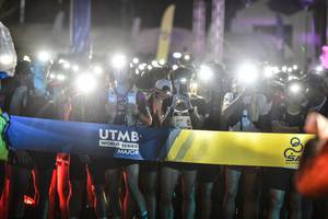 BIB: 610
                            <button type="button" onclick="openModal(19371905)" class="btn btn-primary btn-sm float-right btn-popup" data-toggle="modal" data-target=".modal-high-quality">
                        <i class="fas fa-shopping-cart"></i> Add to Cart
                    </button>
                                            <button type="button" onclick="isThisMe(19371905, true)" class="btn btn-success btn-sm float-right btn-popup btn-isme hidden" data-toggle="tooltip" data-placement="bottom" title="นี่คือรูปของคุณใช่ไหม คลิกที่นี่เพื่อเอาเข้าอัลบั้ม">
                        <i class="fas fa-plus"></i> Add to album
                    </button>
                    <button type="button" onclick="isThisMe(19371905, false)" class="btn btn-warning btn-sm float-right btn-popup btn-isnotme hidden">
                        <i class="fas fa-ban"></i> Remove from album
                    </button>