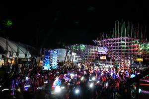 BIB: 
                            <button type="button" onclick="openModal(19372627)" class="btn btn-primary btn-sm float-right btn-popup" data-toggle="modal" data-target=".modal-high-quality">
                        <i class="fas fa-shopping-cart"></i> Add to Cart
                    </button>
                                            <button type="button" onclick="isThisMe(19372627, true)" class="btn btn-success btn-sm float-right btn-popup btn-isme hidden" data-toggle="tooltip" data-placement="bottom" title="นี่คือรูปของคุณใช่ไหม คลิกที่นี่เพื่อเอาเข้าอัลบั้ม">
                        <i class="fas fa-plus"></i> Add to album
                    </button>
                    <button type="button" onclick="isThisMe(19372627, false)" class="btn btn-warning btn-sm float-right btn-popup btn-isnotme hidden">
                        <i class="fas fa-ban"></i> Remove from album
                    </button>