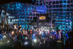 BIB: 060, 143
                            <button type="button" onclick="openModal(19371933)" class="btn btn-primary btn-sm float-right btn-popup" data-toggle="modal" data-target=".modal-high-quality">
                        <i class="fas fa-shopping-cart"></i> Add to Cart
                    </button>
                                            <button type="button" onclick="isThisMe(19371933, true)" class="btn btn-success btn-sm float-right btn-popup btn-isme hidden" data-toggle="tooltip" data-placement="bottom" title="นี่คือรูปของคุณใช่ไหม คลิกที่นี่เพื่อเอาเข้าอัลบั้ม">
                        <i class="fas fa-plus"></i> Add to album
                    </button>
                    <button type="button" onclick="isThisMe(19371933, false)" class="btn btn-warning btn-sm float-right btn-popup btn-isnotme hidden">
                        <i class="fas fa-ban"></i> Remove from album
                    </button>