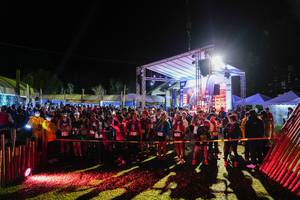 BIB: 1929
                            <button type="button" onclick="openModal(19372552)" class="btn btn-primary btn-sm float-right btn-popup" data-toggle="modal" data-target=".modal-high-quality">
                        <i class="fas fa-shopping-cart"></i> Add to Cart
                    </button>
                                            <button type="button" onclick="isThisMe(19372552, true)" class="btn btn-success btn-sm float-right btn-popup btn-isme hidden" data-toggle="tooltip" data-placement="bottom" title="นี่คือรูปของคุณใช่ไหม คลิกที่นี่เพื่อเอาเข้าอัลบั้ม">
                        <i class="fas fa-plus"></i> Add to album
                    </button>
                    <button type="button" onclick="isThisMe(19372552, false)" class="btn btn-warning btn-sm float-right btn-popup btn-isnotme hidden">
                        <i class="fas fa-ban"></i> Remove from album
                    </button>