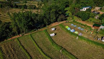 BIB: 
                            <button type="button" onclick="openModal(19372117)" class="btn btn-primary btn-sm float-right btn-popup" data-toggle="modal" data-target=".modal-high-quality">
                        <i class="fas fa-shopping-cart"></i> Add to Cart
                    </button>
                                            <button type="button" onclick="isThisMe(19372117, true)" class="btn btn-success btn-sm float-right btn-popup btn-isme hidden" data-toggle="tooltip" data-placement="bottom" title="นี่คือรูปของคุณใช่ไหม คลิกที่นี่เพื่อเอาเข้าอัลบั้ม">
                        <i class="fas fa-plus"></i> Add to album
                    </button>
                    <button type="button" onclick="isThisMe(19372117, false)" class="btn btn-warning btn-sm float-right btn-popup btn-isnotme hidden">
                        <i class="fas fa-ban"></i> Remove from album
                    </button>