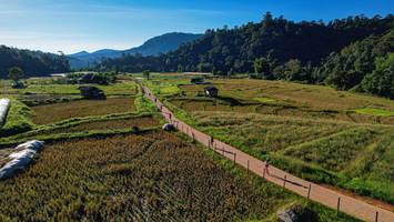 BIB: 
                            <button type="button" onclick="openModal(19372083)" class="btn btn-primary btn-sm float-right btn-popup" data-toggle="modal" data-target=".modal-high-quality">
                        <i class="fas fa-shopping-cart"></i> Add to Cart
                    </button>
                                            <button type="button" onclick="isThisMe(19372083, true)" class="btn btn-success btn-sm float-right btn-popup btn-isme hidden" data-toggle="tooltip" data-placement="bottom" title="นี่คือรูปของคุณใช่ไหม คลิกที่นี่เพื่อเอาเข้าอัลบั้ม">
                        <i class="fas fa-plus"></i> Add to album
                    </button>
                    <button type="button" onclick="isThisMe(19372083, false)" class="btn btn-warning btn-sm float-right btn-popup btn-isnotme hidden">
                        <i class="fas fa-ban"></i> Remove from album
                    </button>