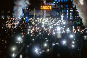 BIB: 060009
                            <button type="button" onclick="openModal(19371932)" class="btn btn-primary btn-sm float-right btn-popup" data-toggle="modal" data-target=".modal-high-quality">
                        <i class="fas fa-shopping-cart"></i> Add to Cart
                    </button>
                                            <button type="button" onclick="isThisMe(19371932, true)" class="btn btn-success btn-sm float-right btn-popup btn-isme hidden" data-toggle="tooltip" data-placement="bottom" title="นี่คือรูปของคุณใช่ไหม คลิกที่นี่เพื่อเอาเข้าอัลบั้ม">
                        <i class="fas fa-plus"></i> Add to album
                    </button>
                    <button type="button" onclick="isThisMe(19371932, false)" class="btn btn-warning btn-sm float-right btn-popup btn-isnotme hidden">
                        <i class="fas fa-ban"></i> Remove from album
                    </button>