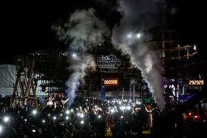 BIB: 060008, 292929
                            <button type="button" onclick="openModal(19371923)" class="btn btn-primary btn-sm float-right btn-popup" data-toggle="modal" data-target=".modal-high-quality">
                        <i class="fas fa-shopping-cart"></i> Add to Cart
                    </button>
                                            <button type="button" onclick="isThisMe(19371923, true)" class="btn btn-success btn-sm float-right btn-popup btn-isme hidden" data-toggle="tooltip" data-placement="bottom" title="นี่คือรูปของคุณใช่ไหม คลิกที่นี่เพื่อเอาเข้าอัลบั้ม">
                        <i class="fas fa-plus"></i> Add to album
                    </button>
                    <button type="button" onclick="isThisMe(19371923, false)" class="btn btn-warning btn-sm float-right btn-popup btn-isnotme hidden">
                        <i class="fas fa-ban"></i> Remove from album
                    </button>