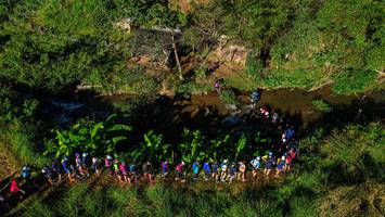 BIB: 
                            <button type="button" onclick="openModal(19372100)" class="btn btn-primary btn-sm float-right btn-popup" data-toggle="modal" data-target=".modal-high-quality">
                        <i class="fas fa-shopping-cart"></i> Add to Cart
                    </button>
                                            <button type="button" onclick="isThisMe(19372100, true)" class="btn btn-success btn-sm float-right btn-popup btn-isme hidden" data-toggle="tooltip" data-placement="bottom" title="นี่คือรูปของคุณใช่ไหม คลิกที่นี่เพื่อเอาเข้าอัลบั้ม">
                        <i class="fas fa-plus"></i> Add to album
                    </button>
                    <button type="button" onclick="isThisMe(19372100, false)" class="btn btn-warning btn-sm float-right btn-popup btn-isnotme hidden">
                        <i class="fas fa-ban"></i> Remove from album
                    </button>