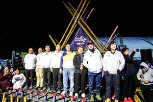 BIB: 105, 100
                            <button type="button" onclick="openModal(19372593)" class="btn btn-primary btn-sm float-right btn-popup" data-toggle="modal" data-target=".modal-high-quality">
                        <i class="fas fa-shopping-cart"></i> Add to Cart
                    </button>
                                            <button type="button" onclick="isThisMe(19372593, true)" class="btn btn-success btn-sm float-right btn-popup btn-isme hidden" data-toggle="tooltip" data-placement="bottom" title="นี่คือรูปของคุณใช่ไหม คลิกที่นี่เพื่อเอาเข้าอัลบั้ม">
                        <i class="fas fa-plus"></i> Add to album
                    </button>
                    <button type="button" onclick="isThisMe(19372593, false)" class="btn btn-warning btn-sm float-right btn-popup btn-isnotme hidden">
                        <i class="fas fa-ban"></i> Remove from album
                    </button>