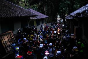 BIB: 
                            <button type="button" onclick="openModal(19372637)" class="btn btn-primary btn-sm float-right btn-popup" data-toggle="modal" data-target=".modal-high-quality">
                        <i class="fas fa-shopping-cart"></i> Add to Cart
                    </button>
                                            <button type="button" onclick="isThisMe(19372637, true)" class="btn btn-success btn-sm float-right btn-popup btn-isme hidden" data-toggle="tooltip" data-placement="bottom" title="นี่คือรูปของคุณใช่ไหม คลิกที่นี่เพื่อเอาเข้าอัลบั้ม">
                        <i class="fas fa-plus"></i> Add to album
                    </button>
                    <button type="button" onclick="isThisMe(19372637, false)" class="btn btn-warning btn-sm float-right btn-popup btn-isnotme hidden">
                        <i class="fas fa-ban"></i> Remove from album
                    </button>