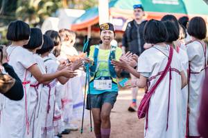 BIB: 3194
                            <button type="button" onclick="openModal(19371953)" class="btn btn-primary btn-sm float-right btn-popup" data-toggle="modal" data-target=".modal-high-quality">
                        <i class="fas fa-shopping-cart"></i> Add to Cart
                    </button>
                                            <button type="button" onclick="isThisMe(19371953, true)" class="btn btn-success btn-sm float-right btn-popup btn-isme hidden" data-toggle="tooltip" data-placement="bottom" title="นี่คือรูปของคุณใช่ไหม คลิกที่นี่เพื่อเอาเข้าอัลบั้ม">
                        <i class="fas fa-plus"></i> Add to album
                    </button>
                    <button type="button" onclick="isThisMe(19371953, false)" class="btn btn-warning btn-sm float-right btn-popup btn-isnotme hidden">
                        <i class="fas fa-ban"></i> Remove from album
                    </button>