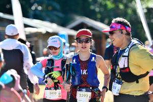 BIB: 3410, 2392, 158
                            <button type="button" onclick="openModal(19372512)" class="btn btn-primary btn-sm float-right btn-popup" data-toggle="modal" data-target=".modal-high-quality">
                        <i class="fas fa-shopping-cart"></i> Add to Cart
                    </button>
                                            <button type="button" onclick="isThisMe(19372512, true)" class="btn btn-success btn-sm float-right btn-popup btn-isme hidden" data-toggle="tooltip" data-placement="bottom" title="นี่คือรูปของคุณใช่ไหม คลิกที่นี่เพื่อเอาเข้าอัลบั้ม">
                        <i class="fas fa-plus"></i> Add to album
                    </button>
                    <button type="button" onclick="isThisMe(19372512, false)" class="btn btn-warning btn-sm float-right btn-popup btn-isnotme hidden">
                        <i class="fas fa-ban"></i> Remove from album
                    </button>