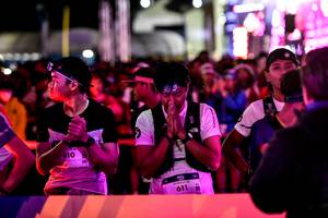 BIB: 34070, 610, 611
                            <button type="button" onclick="openModal(19371892)" class="btn btn-primary btn-sm float-right btn-popup" data-toggle="modal" data-target=".modal-high-quality">
                        <i class="fas fa-shopping-cart"></i> Add to Cart
                    </button>
                                            <button type="button" onclick="isThisMe(19371892, true)" class="btn btn-success btn-sm float-right btn-popup btn-isme hidden" data-toggle="tooltip" data-placement="bottom" title="นี่คือรูปของคุณใช่ไหม คลิกที่นี่เพื่อเอาเข้าอัลบั้ม">
                        <i class="fas fa-plus"></i> Add to album
                    </button>
                    <button type="button" onclick="isThisMe(19371892, false)" class="btn btn-warning btn-sm float-right btn-popup btn-isnotme hidden">
                        <i class="fas fa-ban"></i> Remove from album
                    </button>