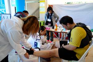 BIB: 171, 601255
                            <button type="button" onclick="openModal(19372709)" class="btn btn-primary btn-sm float-right btn-popup" data-toggle="modal" data-target=".modal-high-quality">
                        <i class="fas fa-shopping-cart"></i> Add to Cart
                    </button>
                                            <button type="button" onclick="isThisMe(19372709, true)" class="btn btn-success btn-sm float-right btn-popup btn-isme hidden" data-toggle="tooltip" data-placement="bottom" title="นี่คือรูปของคุณใช่ไหม คลิกที่นี่เพื่อเอาเข้าอัลบั้ม">
                        <i class="fas fa-plus"></i> Add to album
                    </button>
                    <button type="button" onclick="isThisMe(19372709, false)" class="btn btn-warning btn-sm float-right btn-popup btn-isnotme hidden">
                        <i class="fas fa-ban"></i> Remove from album
                    </button>