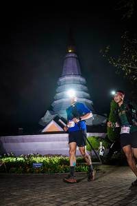 BIB: 250
                            <button type="button" onclick="openModal(18936152)" class="btn btn-primary btn-sm float-right btn-popup" data-toggle="modal" data-target=".modal-high-quality">
                        <i class="fas fa-shopping-cart"></i> Add to Cart
                    </button>
                                            <button type="button" onclick="isThisMe(18936152, true)" class="btn btn-success btn-sm float-right btn-popup btn-isme hidden" data-toggle="tooltip" data-placement="bottom" title="นี่คือรูปของคุณใช่ไหม คลิกที่นี่เพื่อเอาเข้าอัลบั้ม">
                        <i class="fas fa-plus"></i> Add to album
                    </button>
                    <button type="button" onclick="isThisMe(18936152, false)" class="btn btn-warning btn-sm float-right btn-popup btn-isnotme hidden">
                        <i class="fas fa-ban"></i> Remove from album
                    </button>