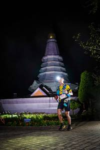 BIB: 1904
                            <button type="button" onclick="openModal(18935329)" class="btn btn-primary btn-sm float-right btn-popup" data-toggle="modal" data-target=".modal-high-quality">
                        <i class="fas fa-shopping-cart"></i> Add to Cart
                    </button>
                                            <button type="button" onclick="isThisMe(18935329, true)" class="btn btn-success btn-sm float-right btn-popup btn-isme hidden" data-toggle="tooltip" data-placement="bottom" title="นี่คือรูปของคุณใช่ไหม คลิกที่นี่เพื่อเอาเข้าอัลบั้ม">
                        <i class="fas fa-plus"></i> Add to album
                    </button>
                    <button type="button" onclick="isThisMe(18935329, false)" class="btn btn-warning btn-sm float-right btn-popup btn-isnotme hidden">
                        <i class="fas fa-ban"></i> Remove from album
                    </button>