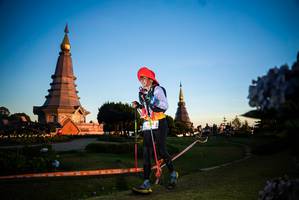 BIB: 
                            <button type="button" onclick="openModal(18943893)" class="btn btn-primary btn-sm float-right btn-popup" data-toggle="modal" data-target=".modal-high-quality">
                        <i class="fas fa-shopping-cart"></i> Add to Cart
                    </button>
                                            <button type="button" onclick="isThisMe(18943893, true)" class="btn btn-success btn-sm float-right btn-popup btn-isme hidden" data-toggle="tooltip" data-placement="bottom" title="นี่คือรูปของคุณใช่ไหม คลิกที่นี่เพื่อเอาเข้าอัลบั้ม">
                        <i class="fas fa-plus"></i> Add to album
                    </button>
                    <button type="button" onclick="isThisMe(18943893, false)" class="btn btn-warning btn-sm float-right btn-popup btn-isnotme hidden">
                        <i class="fas fa-ban"></i> Remove from album
                    </button>