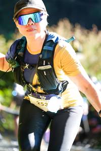 BIB: 253
                            <button type="button" onclick="openModal(19258369)" class="btn btn-primary btn-sm float-right btn-popup" data-toggle="modal" data-target=".modal-high-quality">
                        <i class="fas fa-shopping-cart"></i> Add to Cart
                    </button>
                                            <button type="button" onclick="isThisMe(19258369, true)" class="btn btn-success btn-sm float-right btn-popup btn-isme hidden" data-toggle="tooltip" data-placement="bottom" title="นี่คือรูปของคุณใช่ไหม คลิกที่นี่เพื่อเอาเข้าอัลบั้ม">
                        <i class="fas fa-plus"></i> Add to album
                    </button>
                    <button type="button" onclick="isThisMe(19258369, false)" class="btn btn-warning btn-sm float-right btn-popup btn-isnotme hidden">
                        <i class="fas fa-ban"></i> Remove from album
                    </button>