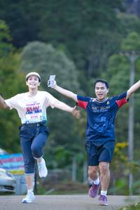 BIB: 8138
                            <button type="button" onclick="openModal(18926440)" class="btn btn-primary btn-sm float-right btn-popup" data-toggle="modal" data-target=".modal-high-quality">
                        <i class="fas fa-shopping-cart"></i> Add to Cart
                    </button>
                                            <button type="button" onclick="isThisMe(18926440, true)" class="btn btn-success btn-sm float-right btn-popup btn-isme hidden" data-toggle="tooltip" data-placement="bottom" title="นี่คือรูปของคุณใช่ไหม คลิกที่นี่เพื่อเอาเข้าอัลบั้ม">
                        <i class="fas fa-plus"></i> Add to album
                    </button>
                    <button type="button" onclick="isThisMe(18926440, false)" class="btn btn-warning btn-sm float-right btn-popup btn-isnotme hidden">
                        <i class="fas fa-ban"></i> Remove from album
                    </button>