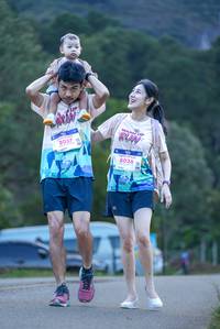 BIB: 8037, 8026
                            <button type="button" onclick="openModal(18926097)" class="btn btn-primary btn-sm float-right btn-popup" data-toggle="modal" data-target=".modal-high-quality">
                        <i class="fas fa-shopping-cart"></i> Add to Cart
                    </button>
                                            <button type="button" onclick="isThisMe(18926097, true)" class="btn btn-success btn-sm float-right btn-popup btn-isme hidden" data-toggle="tooltip" data-placement="bottom" title="นี่คือรูปของคุณใช่ไหม คลิกที่นี่เพื่อเอาเข้าอัลบั้ม">
                        <i class="fas fa-plus"></i> Add to album
                    </button>
                    <button type="button" onclick="isThisMe(18926097, false)" class="btn btn-warning btn-sm float-right btn-popup btn-isnotme hidden">
                        <i class="fas fa-ban"></i> Remove from album
                    </button>