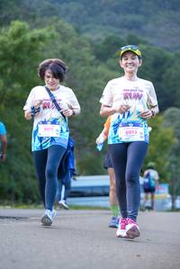 BIB: 8011, 8013
                            <button type="button" onclick="openModal(18927055)" class="btn btn-primary btn-sm float-right btn-popup" data-toggle="modal" data-target=".modal-high-quality">
                        <i class="fas fa-shopping-cart"></i> Add to Cart
                    </button>
                                            <button type="button" onclick="isThisMe(18927055, true)" class="btn btn-success btn-sm float-right btn-popup btn-isme hidden" data-toggle="tooltip" data-placement="bottom" title="นี่คือรูปของคุณใช่ไหม คลิกที่นี่เพื่อเอาเข้าอัลบั้ม">
                        <i class="fas fa-plus"></i> Add to album
                    </button>
                    <button type="button" onclick="isThisMe(18927055, false)" class="btn btn-warning btn-sm float-right btn-popup btn-isnotme hidden">
                        <i class="fas fa-ban"></i> Remove from album
                    </button>