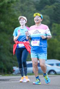 BIB: 8229
                            <button type="button" onclick="openModal(18926487)" class="btn btn-primary btn-sm float-right btn-popup" data-toggle="modal" data-target=".modal-high-quality">
                        <i class="fas fa-shopping-cart"></i> Add to Cart
                    </button>
                                            <button type="button" onclick="isThisMe(18926487, true)" class="btn btn-success btn-sm float-right btn-popup btn-isme hidden" data-toggle="tooltip" data-placement="bottom" title="นี่คือรูปของคุณใช่ไหม คลิกที่นี่เพื่อเอาเข้าอัลบั้ม">
                        <i class="fas fa-plus"></i> Add to album
                    </button>
                    <button type="button" onclick="isThisMe(18926487, false)" class="btn btn-warning btn-sm float-right btn-popup btn-isnotme hidden">
                        <i class="fas fa-ban"></i> Remove from album
                    </button>