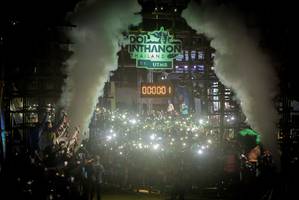 BIB: 000001
                            <button type="button" onclick="openModal(19174853)" class="btn btn-primary btn-sm float-right btn-popup" data-toggle="modal" data-target=".modal-high-quality">
                        <i class="fas fa-shopping-cart"></i> Add to Cart
                    </button>
                                            <button type="button" onclick="isThisMe(19174853, true)" class="btn btn-success btn-sm float-right btn-popup btn-isme hidden" data-toggle="tooltip" data-placement="bottom" title="นี่คือรูปของคุณใช่ไหม คลิกที่นี่เพื่อเอาเข้าอัลบั้ม">
                        <i class="fas fa-plus"></i> Add to album
                    </button>
                    <button type="button" onclick="isThisMe(19174853, false)" class="btn btn-warning btn-sm float-right btn-popup btn-isnotme hidden">
                        <i class="fas fa-ban"></i> Remove from album
                    </button>