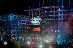 BIB: 000052
                            <button type="button" onclick="openModal(19174841)" class="btn btn-primary btn-sm float-right btn-popup" data-toggle="modal" data-target=".modal-high-quality">
                        <i class="fas fa-shopping-cart"></i> Add to Cart
                    </button>
                                            <button type="button" onclick="isThisMe(19174841, true)" class="btn btn-success btn-sm float-right btn-popup btn-isme hidden" data-toggle="tooltip" data-placement="bottom" title="นี่คือรูปของคุณใช่ไหม คลิกที่นี่เพื่อเอาเข้าอัลบั้ม">
                        <i class="fas fa-plus"></i> Add to album
                    </button>
                    <button type="button" onclick="isThisMe(19174841, false)" class="btn btn-warning btn-sm float-right btn-popup btn-isnotme hidden">
                        <i class="fas fa-ban"></i> Remove from album
                    </button>