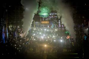 BIB: 000003
                            <button type="button" onclick="openModal(19174859)" class="btn btn-primary btn-sm float-right btn-popup" data-toggle="modal" data-target=".modal-high-quality">
                        <i class="fas fa-shopping-cart"></i> Add to Cart
                    </button>
                                            <button type="button" onclick="isThisMe(19174859, true)" class="btn btn-success btn-sm float-right btn-popup btn-isme hidden" data-toggle="tooltip" data-placement="bottom" title="นี่คือรูปของคุณใช่ไหม คลิกที่นี่เพื่อเอาเข้าอัลบั้ม">
                        <i class="fas fa-plus"></i> Add to album
                    </button>
                    <button type="button" onclick="isThisMe(19174859, false)" class="btn btn-warning btn-sm float-right btn-popup btn-isnotme hidden">
                        <i class="fas fa-ban"></i> Remove from album
                    </button>