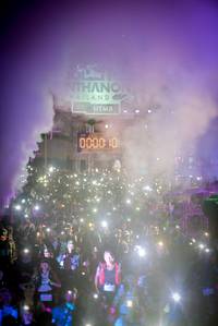 BIB: 10000
                            <button type="button" onclick="openModal(19174868)" class="btn btn-primary btn-sm float-right btn-popup" data-toggle="modal" data-target=".modal-high-quality">
                        <i class="fas fa-shopping-cart"></i> Add to Cart
                    </button>
                                            <button type="button" onclick="isThisMe(19174868, true)" class="btn btn-success btn-sm float-right btn-popup btn-isme hidden" data-toggle="tooltip" data-placement="bottom" title="นี่คือรูปของคุณใช่ไหม คลิกที่นี่เพื่อเอาเข้าอัลบั้ม">
                        <i class="fas fa-plus"></i> Add to album
                    </button>
                    <button type="button" onclick="isThisMe(19174868, false)" class="btn btn-warning btn-sm float-right btn-popup btn-isnotme hidden">
                        <i class="fas fa-ban"></i> Remove from album
                    </button>