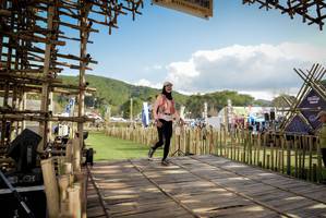 BIB: 2000
                            <button type="button" onclick="openModal(19175632)" class="btn btn-primary btn-sm float-right btn-popup" data-toggle="modal" data-target=".modal-high-quality">
                        <i class="fas fa-shopping-cart"></i> Add to Cart
                    </button>
                                            <button type="button" onclick="isThisMe(19175632, true)" class="btn btn-success btn-sm float-right btn-popup btn-isme hidden" data-toggle="tooltip" data-placement="bottom" title="นี่คือรูปของคุณใช่ไหม คลิกที่นี่เพื่อเอาเข้าอัลบั้ม">
                        <i class="fas fa-plus"></i> Add to album
                    </button>
                    <button type="button" onclick="isThisMe(19175632, false)" class="btn btn-warning btn-sm float-right btn-popup btn-isnotme hidden">
                        <i class="fas fa-ban"></i> Remove from album
                    </button>