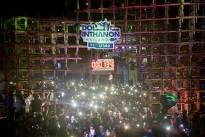 BIB: 000, 134
                            <button type="button" onclick="openModal(19174911)" class="btn btn-primary btn-sm float-right btn-popup" data-toggle="modal" data-target=".modal-high-quality">
                        <i class="fas fa-shopping-cart"></i> Add to Cart
                    </button>
                                            <button type="button" onclick="isThisMe(19174911, true)" class="btn btn-success btn-sm float-right btn-popup btn-isme hidden" data-toggle="tooltip" data-placement="bottom" title="นี่คือรูปของคุณใช่ไหม คลิกที่นี่เพื่อเอาเข้าอัลบั้ม">
                        <i class="fas fa-plus"></i> Add to album
                    </button>
                    <button type="button" onclick="isThisMe(19174911, false)" class="btn btn-warning btn-sm float-right btn-popup btn-isnotme hidden">
                        <i class="fas fa-ban"></i> Remove from album
                    </button>