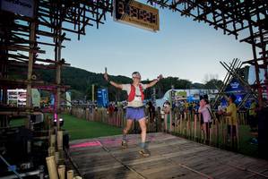 BIB: 200
                            <button type="button" onclick="openModal(19179000)" class="btn btn-primary btn-sm float-right btn-popup" data-toggle="modal" data-target=".modal-high-quality">
                        <i class="fas fa-shopping-cart"></i> Add to Cart
                    </button>
                                            <button type="button" onclick="isThisMe(19179000, true)" class="btn btn-success btn-sm float-right btn-popup btn-isme hidden" data-toggle="tooltip" data-placement="bottom" title="นี่คือรูปของคุณใช่ไหม คลิกที่นี่เพื่อเอาเข้าอัลบั้ม">
                        <i class="fas fa-plus"></i> Add to album
                    </button>
                    <button type="button" onclick="isThisMe(19179000, false)" class="btn btn-warning btn-sm float-right btn-popup btn-isnotme hidden">
                        <i class="fas fa-ban"></i> Remove from album
                    </button>