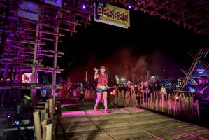 BIB: 2002
                            <button type="button" onclick="openModal(19182417)" class="btn btn-primary btn-sm float-right btn-popup" data-toggle="modal" data-target=".modal-high-quality">
                        <i class="fas fa-shopping-cart"></i> Add to Cart
                    </button>
                                            <button type="button" onclick="isThisMe(19182417, true)" class="btn btn-success btn-sm float-right btn-popup btn-isme hidden" data-toggle="tooltip" data-placement="bottom" title="นี่คือรูปของคุณใช่ไหม คลิกที่นี่เพื่อเอาเข้าอัลบั้ม">
                        <i class="fas fa-plus"></i> Add to album
                    </button>
                    <button type="button" onclick="isThisMe(19182417, false)" class="btn btn-warning btn-sm float-right btn-popup btn-isnotme hidden">
                        <i class="fas fa-ban"></i> Remove from album
                    </button>