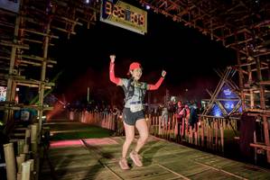 BIB: 1528, 2002
                            <button type="button" onclick="openModal(19182033)" class="btn btn-primary btn-sm float-right btn-popup" data-toggle="modal" data-target=".modal-high-quality">
                        <i class="fas fa-shopping-cart"></i> Add to Cart
                    </button>
                                            <button type="button" onclick="isThisMe(19182033, true)" class="btn btn-success btn-sm float-right btn-popup btn-isme hidden" data-toggle="tooltip" data-placement="bottom" title="นี่คือรูปของคุณใช่ไหม คลิกที่นี่เพื่อเอาเข้าอัลบั้ม">
                        <i class="fas fa-plus"></i> Add to album
                    </button>
                    <button type="button" onclick="isThisMe(19182033, false)" class="btn btn-warning btn-sm float-right btn-popup btn-isnotme hidden">
                        <i class="fas fa-ban"></i> Remove from album
                    </button>