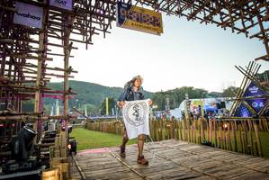 BIB: 1104, 2003
                            <button type="button" onclick="openModal(19284162)" class="btn btn-primary btn-sm float-right btn-popup" data-toggle="modal" data-target=".modal-high-quality">
                        <i class="fas fa-shopping-cart"></i> Add to Cart
                    </button>
                                            <button type="button" onclick="isThisMe(19284162, true)" class="btn btn-success btn-sm float-right btn-popup btn-isme hidden" data-toggle="tooltip" data-placement="bottom" title="นี่คือรูปของคุณใช่ไหม คลิกที่นี่เพื่อเอาเข้าอัลบั้ม">
                        <i class="fas fa-plus"></i> Add to album
                    </button>
                    <button type="button" onclick="isThisMe(19284162, false)" class="btn btn-warning btn-sm float-right btn-popup btn-isnotme hidden">
                        <i class="fas fa-ban"></i> Remove from album
                    </button>