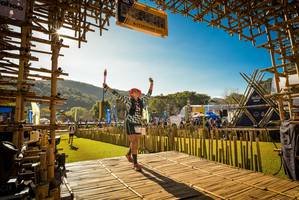 BIB: 2009
                            <button type="button" onclick="openModal(19294096)" class="btn btn-primary btn-sm float-right btn-popup" data-toggle="modal" data-target=".modal-high-quality">
                        <i class="fas fa-shopping-cart"></i> Add to Cart
                    </button>
                                            <button type="button" onclick="isThisMe(19294096, true)" class="btn btn-success btn-sm float-right btn-popup btn-isme hidden" data-toggle="tooltip" data-placement="bottom" title="นี่คือรูปของคุณใช่ไหม คลิกที่นี่เพื่อเอาเข้าอัลบั้ม">
                        <i class="fas fa-plus"></i> Add to album
                    </button>
                    <button type="button" onclick="isThisMe(19294096, false)" class="btn btn-warning btn-sm float-right btn-popup btn-isnotme hidden">
                        <i class="fas fa-ban"></i> Remove from album
                    </button>