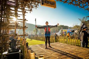 BIB: 411, 110, 2002
                            <button type="button" onclick="openModal(19292651)" class="btn btn-primary btn-sm float-right btn-popup" data-toggle="modal" data-target=".modal-high-quality">
                        <i class="fas fa-shopping-cart"></i> Add to Cart
                    </button>
                                            <button type="button" onclick="isThisMe(19292651, true)" class="btn btn-success btn-sm float-right btn-popup btn-isme hidden" data-toggle="tooltip" data-placement="bottom" title="นี่คือรูปของคุณใช่ไหม คลิกที่นี่เพื่อเอาเข้าอัลบั้ม">
                        <i class="fas fa-plus"></i> Add to album
                    </button>
                    <button type="button" onclick="isThisMe(19292651, false)" class="btn btn-warning btn-sm float-right btn-popup btn-isnotme hidden">
                        <i class="fas fa-ban"></i> Remove from album
                    </button>