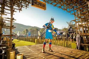 BIB: 110, 2013
                            <button type="button" onclick="openModal(19292772)" class="btn btn-primary btn-sm float-right btn-popup" data-toggle="modal" data-target=".modal-high-quality">
                        <i class="fas fa-shopping-cart"></i> Add to Cart
                    </button>
                                            <button type="button" onclick="isThisMe(19292772, true)" class="btn btn-success btn-sm float-right btn-popup btn-isme hidden" data-toggle="tooltip" data-placement="bottom" title="นี่คือรูปของคุณใช่ไหม คลิกที่นี่เพื่อเอาเข้าอัลบั้ม">
                        <i class="fas fa-plus"></i> Add to album
                    </button>
                    <button type="button" onclick="isThisMe(19292772, false)" class="btn btn-warning btn-sm float-right btn-popup btn-isnotme hidden">
                        <i class="fas fa-ban"></i> Remove from album
                    </button>