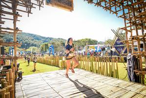 BIB: 2002
                            <button type="button" onclick="openModal(19309382)" class="btn btn-primary btn-sm float-right btn-popup" data-toggle="modal" data-target=".modal-high-quality">
                        <i class="fas fa-shopping-cart"></i> Add to Cart
                    </button>
                                            <button type="button" onclick="isThisMe(19309382, true)" class="btn btn-success btn-sm float-right btn-popup btn-isme hidden" data-toggle="tooltip" data-placement="bottom" title="นี่คือรูปของคุณใช่ไหม คลิกที่นี่เพื่อเอาเข้าอัลบั้ม">
                        <i class="fas fa-plus"></i> Add to album
                    </button>
                    <button type="button" onclick="isThisMe(19309382, false)" class="btn btn-warning btn-sm float-right btn-popup btn-isnotme hidden">
                        <i class="fas fa-ban"></i> Remove from album
                    </button>