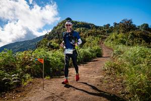 BIB: 9240, 
                            <button type="button" onclick="openModal(19101848)" class="btn btn-primary btn-sm float-right btn-popup" data-toggle="modal" data-target=".modal-high-quality">
                        <i class="fas fa-shopping-cart"></i> Add to Cart
                    </button>
                                            <button type="button" onclick="isThisMe(19101848, true)" class="btn btn-success btn-sm float-right btn-popup btn-isme hidden" data-toggle="tooltip" data-placement="bottom" title="นี่คือรูปของคุณใช่ไหม คลิกที่นี่เพื่อเอาเข้าอัลบั้ม">
                        <i class="fas fa-plus"></i> Add to album
                    </button>
                    <button type="button" onclick="isThisMe(19101848, false)" class="btn btn-warning btn-sm float-right btn-popup btn-isnotme hidden">
                        <i class="fas fa-ban"></i> Remove from album
                    </button>