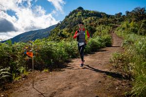 BIB: 201, 
                            <button type="button" onclick="openModal(19098946)" class="btn btn-primary btn-sm float-right btn-popup" data-toggle="modal" data-target=".modal-high-quality">
                        <i class="fas fa-shopping-cart"></i> Add to Cart
                    </button>
                                            <button type="button" onclick="isThisMe(19098946, true)" class="btn btn-success btn-sm float-right btn-popup btn-isme hidden" data-toggle="tooltip" data-placement="bottom" title="นี่คือรูปของคุณใช่ไหม คลิกที่นี่เพื่อเอาเข้าอัลบั้ม">
                        <i class="fas fa-plus"></i> Add to album
                    </button>
                    <button type="button" onclick="isThisMe(19098946, false)" class="btn btn-warning btn-sm float-right btn-popup btn-isnotme hidden">
                        <i class="fas fa-ban"></i> Remove from album
                    </button>