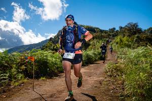 BIB: 913
                            <button type="button" onclick="openModal(19129580)" class="btn btn-primary btn-sm float-right btn-popup" data-toggle="modal" data-target=".modal-high-quality">
                        <i class="fas fa-shopping-cart"></i> Add to Cart
                    </button>
                                            <button type="button" onclick="isThisMe(19129580, true)" class="btn btn-success btn-sm float-right btn-popup btn-isme hidden" data-toggle="tooltip" data-placement="bottom" title="นี่คือรูปของคุณใช่ไหม คลิกที่นี่เพื่อเอาเข้าอัลบั้ม">
                        <i class="fas fa-plus"></i> Add to album
                    </button>
                    <button type="button" onclick="isThisMe(19129580, false)" class="btn btn-warning btn-sm float-right btn-popup btn-isnotme hidden">
                        <i class="fas fa-ban"></i> Remove from album
                    </button>