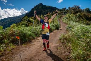 BIB: 900
                            <button type="button" onclick="openModal(19197057)" class="btn btn-primary btn-sm float-right btn-popup" data-toggle="modal" data-target=".modal-high-quality">
                        <i class="fas fa-shopping-cart"></i> Add to Cart
                    </button>
                                            <button type="button" onclick="isThisMe(19197057, true)" class="btn btn-success btn-sm float-right btn-popup btn-isme hidden" data-toggle="tooltip" data-placement="bottom" title="นี่คือรูปของคุณใช่ไหม คลิกที่นี่เพื่อเอาเข้าอัลบั้ม">
                        <i class="fas fa-plus"></i> Add to album
                    </button>
                    <button type="button" onclick="isThisMe(19197057, false)" class="btn btn-warning btn-sm float-right btn-popup btn-isnotme hidden">
                        <i class="fas fa-ban"></i> Remove from album
                    </button>