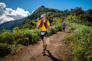 BIB: 926
                            <button type="button" onclick="openModal(19152239)" class="btn btn-primary btn-sm float-right btn-popup" data-toggle="modal" data-target=".modal-high-quality">
                        <i class="fas fa-shopping-cart"></i> Add to Cart
                    </button>
                                            <button type="button" onclick="isThisMe(19152239, true)" class="btn btn-success btn-sm float-right btn-popup btn-isme hidden" data-toggle="tooltip" data-placement="bottom" title="นี่คือรูปของคุณใช่ไหม คลิกที่นี่เพื่อเอาเข้าอัลบั้ม">
                        <i class="fas fa-plus"></i> Add to album
                    </button>
                    <button type="button" onclick="isThisMe(19152239, false)" class="btn btn-warning btn-sm float-right btn-popup btn-isnotme hidden">
                        <i class="fas fa-ban"></i> Remove from album
                    </button>