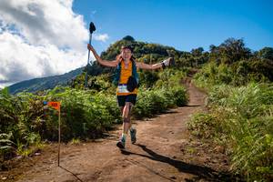 BIB: 4220
                            <button type="button" onclick="openModal(19123667)" class="btn btn-primary btn-sm float-right btn-popup" data-toggle="modal" data-target=".modal-high-quality">
                        <i class="fas fa-shopping-cart"></i> Add to Cart
                    </button>
                                            <button type="button" onclick="isThisMe(19123667, true)" class="btn btn-success btn-sm float-right btn-popup btn-isme hidden" data-toggle="tooltip" data-placement="bottom" title="นี่คือรูปของคุณใช่ไหม คลิกที่นี่เพื่อเอาเข้าอัลบั้ม">
                        <i class="fas fa-plus"></i> Add to album
                    </button>
                    <button type="button" onclick="isThisMe(19123667, false)" class="btn btn-warning btn-sm float-right btn-popup btn-isnotme hidden">
                        <i class="fas fa-ban"></i> Remove from album
                    </button>