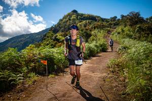 BIB: 9109
                            <button type="button" onclick="openModal(19140433)" class="btn btn-primary btn-sm float-right btn-popup" data-toggle="modal" data-target=".modal-high-quality">
                        <i class="fas fa-shopping-cart"></i> Add to Cart
                    </button>
                                            <button type="button" onclick="isThisMe(19140433, true)" class="btn btn-success btn-sm float-right btn-popup btn-isme hidden" data-toggle="tooltip" data-placement="bottom" title="นี่คือรูปของคุณใช่ไหม คลิกที่นี่เพื่อเอาเข้าอัลบั้ม">
                        <i class="fas fa-plus"></i> Add to album
                    </button>
                    <button type="button" onclick="isThisMe(19140433, false)" class="btn btn-warning btn-sm float-right btn-popup btn-isnotme hidden">
                        <i class="fas fa-ban"></i> Remove from album
                    </button>