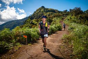 BIB: 109
                            <button type="button" onclick="openModal(19140431)" class="btn btn-primary btn-sm float-right btn-popup" data-toggle="modal" data-target=".modal-high-quality">
                        <i class="fas fa-shopping-cart"></i> Add to Cart
                    </button>
                                            <button type="button" onclick="isThisMe(19140431, true)" class="btn btn-success btn-sm float-right btn-popup btn-isme hidden" data-toggle="tooltip" data-placement="bottom" title="นี่คือรูปของคุณใช่ไหม คลิกที่นี่เพื่อเอาเข้าอัลบั้ม">
                        <i class="fas fa-plus"></i> Add to album
                    </button>
                    <button type="button" onclick="isThisMe(19140431, false)" class="btn btn-warning btn-sm float-right btn-popup btn-isnotme hidden">
                        <i class="fas fa-ban"></i> Remove from album
                    </button>