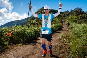 BIB: 905
                            <button type="button" onclick="openModal(19065080)" class="btn btn-primary btn-sm float-right btn-popup" data-toggle="modal" data-target=".modal-high-quality">
                        <i class="fas fa-shopping-cart"></i> Add to Cart
                    </button>
                                            <button type="button" onclick="isThisMe(19065080, true)" class="btn btn-success btn-sm float-right btn-popup btn-isme hidden" data-toggle="tooltip" data-placement="bottom" title="นี่คือรูปของคุณใช่ไหม คลิกที่นี่เพื่อเอาเข้าอัลบั้ม">
                        <i class="fas fa-plus"></i> Add to album
                    </button>
                    <button type="button" onclick="isThisMe(19065080, false)" class="btn btn-warning btn-sm float-right btn-popup btn-isnotme hidden">
                        <i class="fas fa-ban"></i> Remove from album
                    </button>