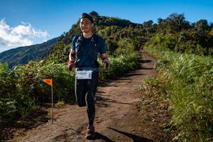 BIB: 1906
                            <button type="button" onclick="openModal(19047260)" class="btn btn-primary btn-sm float-right btn-popup" data-toggle="modal" data-target=".modal-high-quality">
                        <i class="fas fa-shopping-cart"></i> Add to Cart
                    </button>
                                            <button type="button" onclick="isThisMe(19047260, true)" class="btn btn-success btn-sm float-right btn-popup btn-isme hidden" data-toggle="tooltip" data-placement="bottom" title="นี่คือรูปของคุณใช่ไหม คลิกที่นี่เพื่อเอาเข้าอัลบั้ม">
                        <i class="fas fa-plus"></i> Add to album
                    </button>
                    <button type="button" onclick="isThisMe(19047260, false)" class="btn btn-warning btn-sm float-right btn-popup btn-isnotme hidden">
                        <i class="fas fa-ban"></i> Remove from album
                    </button>