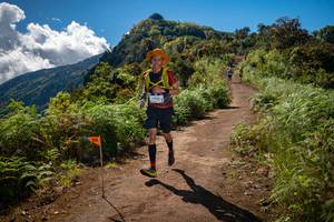 BIB: 9534
                            <button type="button" onclick="openModal(19152144)" class="btn btn-primary btn-sm float-right btn-popup" data-toggle="modal" data-target=".modal-high-quality">
                        <i class="fas fa-shopping-cart"></i> Add to Cart
                    </button>
                                            <button type="button" onclick="isThisMe(19152144, true)" class="btn btn-success btn-sm float-right btn-popup btn-isme hidden" data-toggle="tooltip" data-placement="bottom" title="นี่คือรูปของคุณใช่ไหม คลิกที่นี่เพื่อเอาเข้าอัลบั้ม">
                        <i class="fas fa-plus"></i> Add to album
                    </button>
                    <button type="button" onclick="isThisMe(19152144, false)" class="btn btn-warning btn-sm float-right btn-popup btn-isnotme hidden">
                        <i class="fas fa-ban"></i> Remove from album
                    </button>