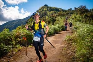 BIB: 9202
                            <button type="button" onclick="openModal(19139392)" class="btn btn-primary btn-sm float-right btn-popup" data-toggle="modal" data-target=".modal-high-quality">
                        <i class="fas fa-shopping-cart"></i> Add to Cart
                    </button>
                                            <button type="button" onclick="isThisMe(19139392, true)" class="btn btn-success btn-sm float-right btn-popup btn-isme hidden" data-toggle="tooltip" data-placement="bottom" title="นี่คือรูปของคุณใช่ไหม คลิกที่นี่เพื่อเอาเข้าอัลบั้ม">
                        <i class="fas fa-plus"></i> Add to album
                    </button>
                    <button type="button" onclick="isThisMe(19139392, false)" class="btn btn-warning btn-sm float-right btn-popup btn-isnotme hidden">
                        <i class="fas fa-ban"></i> Remove from album
                    </button>